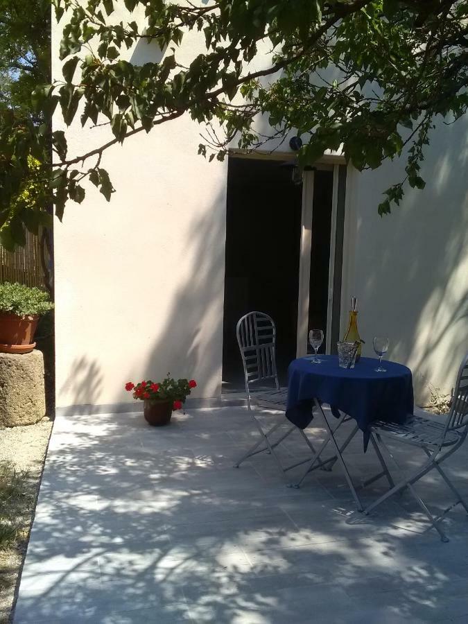 Gite De Charme Guest House Arles Luaran gambar